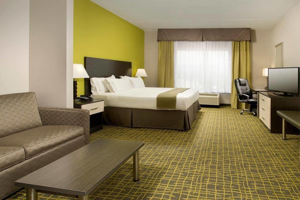Holiday Inn Express & Suites Caryville By Ihg Exterior photo